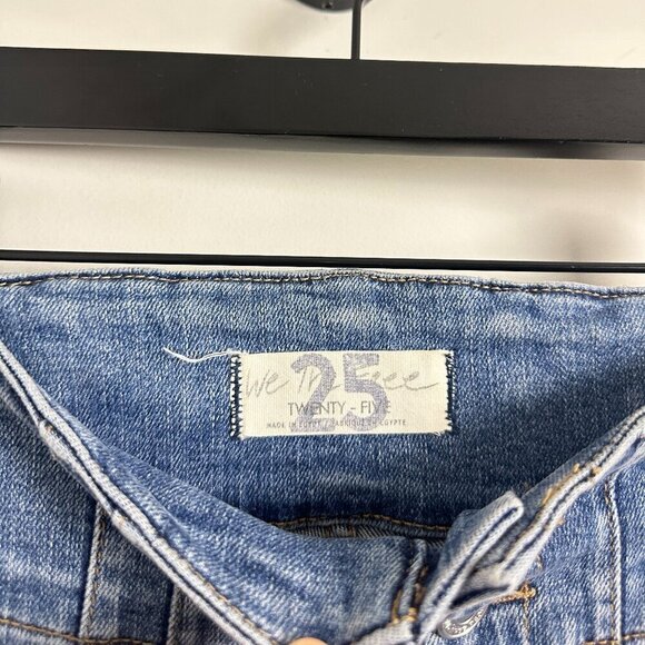 FREE PEOPLE We The Free Jayde Flare Jeans in Wash Sunburst Blue Size US 25 - Picture 6 of 12